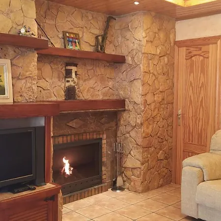 Casa Axier-chalet Con Piscina Privada Y Chimenea