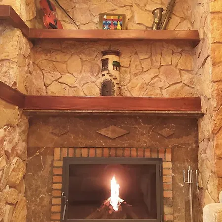 Casa Axier-chalet Con Piscina Privada Y Chimenea Biar