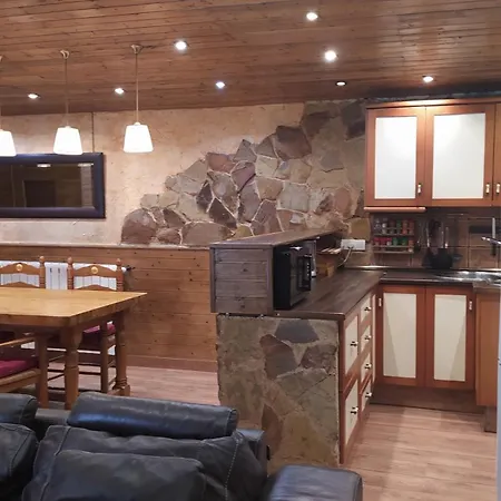 Hébergement de vacances Casa Axier-chalet Con Piscina Privada Y Chimenea Biar