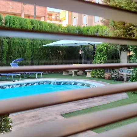 Hébergement de vacances Casa Axier-chalet Con Piscina Privada Y Chimenea